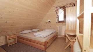 Дома для отпуска Domki Na Wzgorzu Nowica Таунхаус с 3 спальнями-26